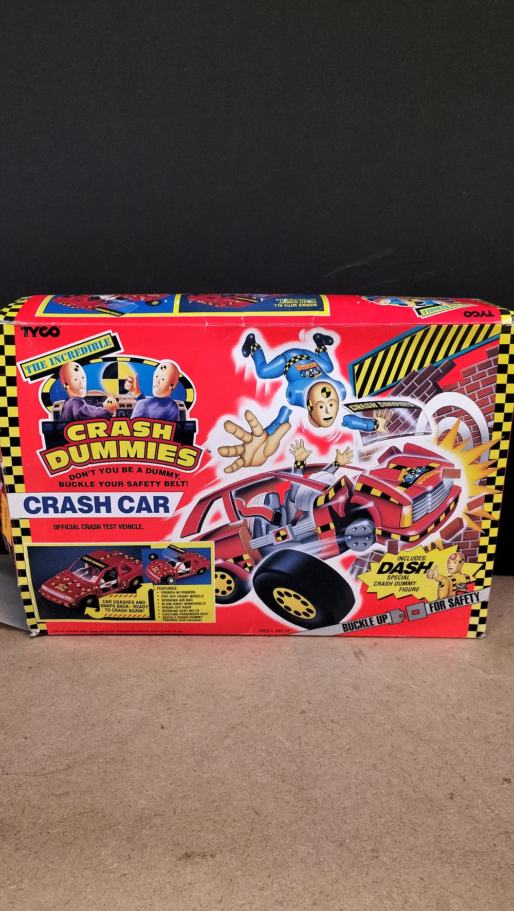 Lot 153: Tyco The Incredible Crash Dummies Crash Car Official Crash Test Vehicle