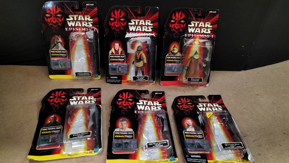 Lot 188: A Collection of 6 Hasbro Star Wars Episode I CommTech Action Figures