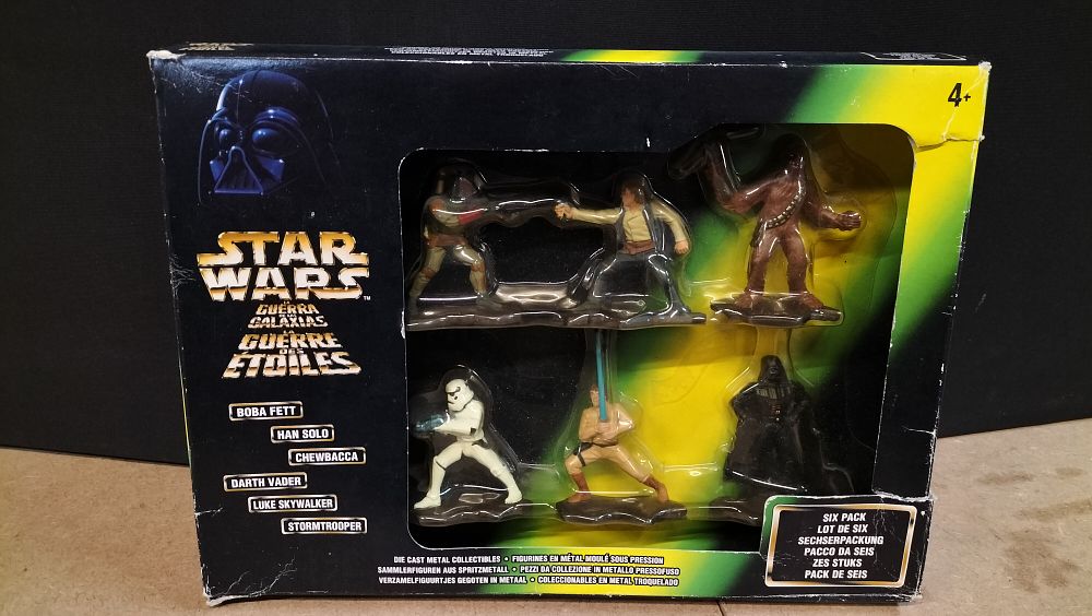 Lot 193: A Set of 6 Star Wars Die Cast Metal Collectible Figures