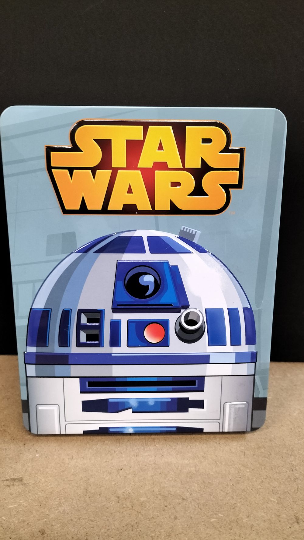 Lot 197: A 2015 Star Wars R2-D2 Collectible Tin Set by Egmont UK Limited