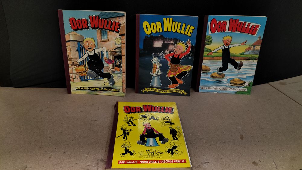 Lot 225: A Collection of 4 D.C. Thomson and Co. Oor Wullie Annuals