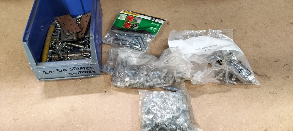 Lot 361: An Assortment of Mixed Steel Fasteners, Diall Wall Plugs, and Cabinet Hinges