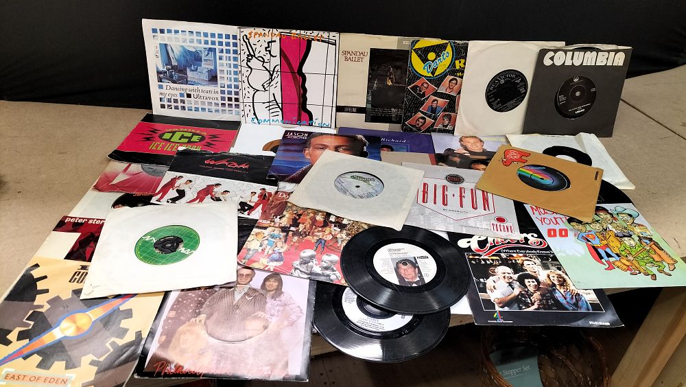 Lot 368: A Collection of Approximately 40 Vinyl 7-inch 45 RPM Singles