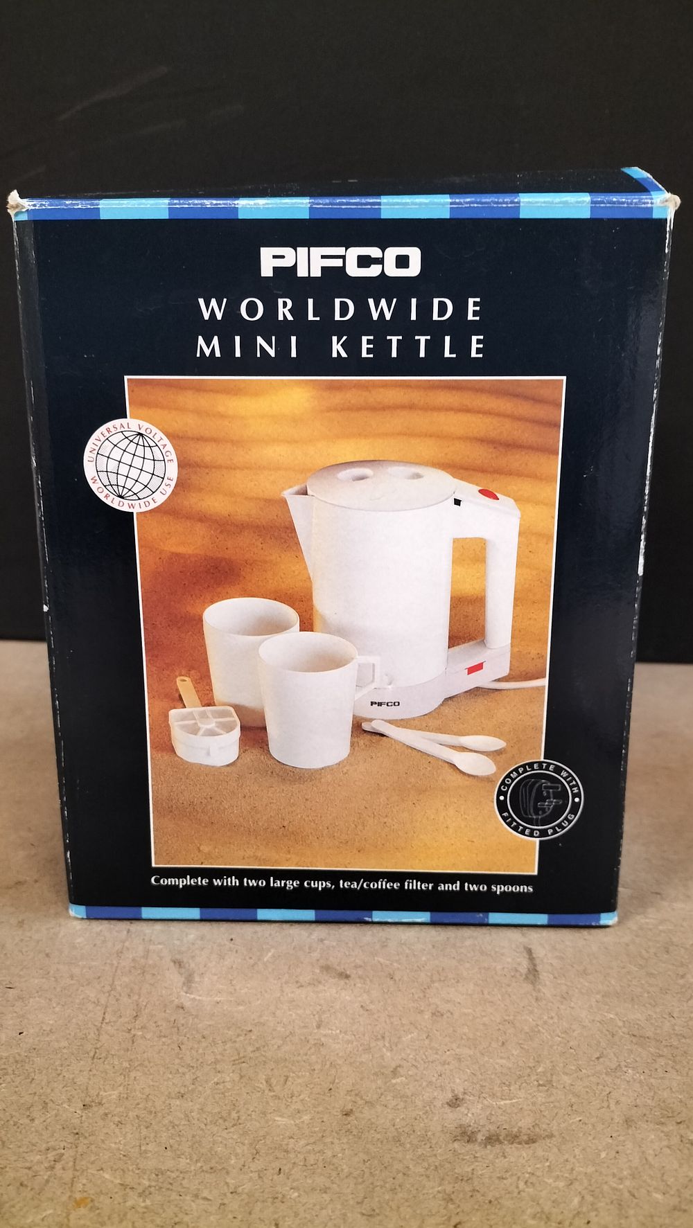Lot 4: Pifco Worldwide Travel Automatic Mini Kettle Set, Product No. 4846/47