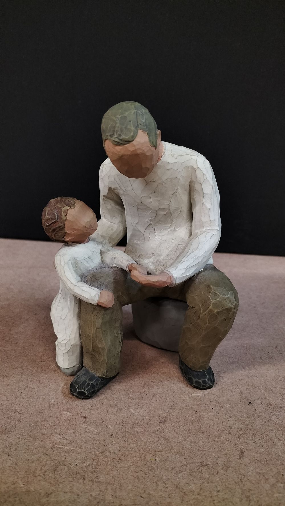 Lot 8: A Willow Tree Grandfather Resin Figurine