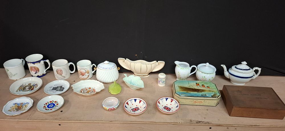 Lot 115: A Collection of British Royal Commemorative and Decorative Ceramics with a Bensons Candies Tin