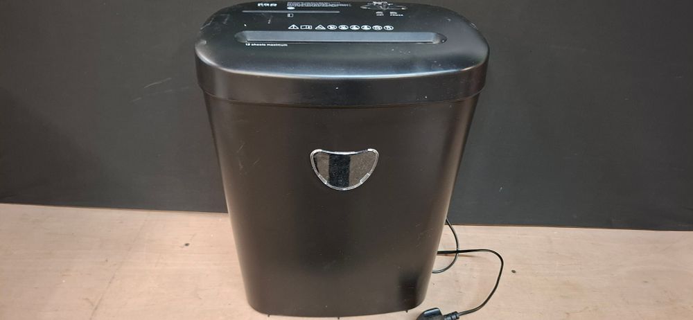 Lot 128: A Pro Action 12 Sheet Cross-Cut Paper Shredder