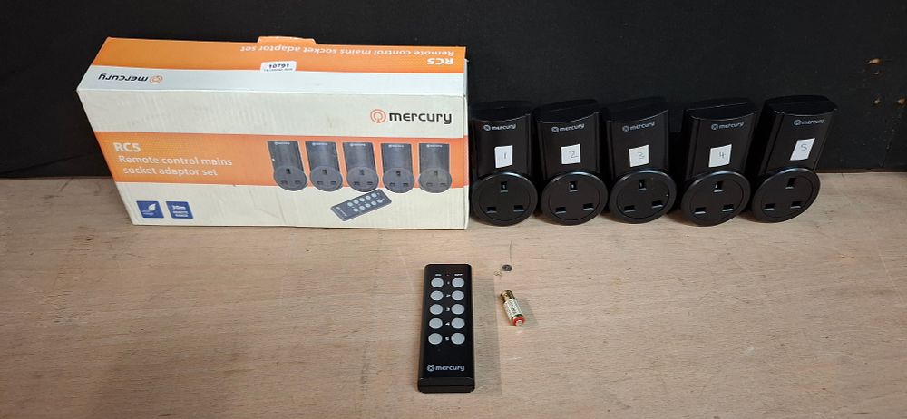 Lot 146: A Set of 5 Mercury RC5 Remote Control Mains Socket Adaptors, 350.115UK