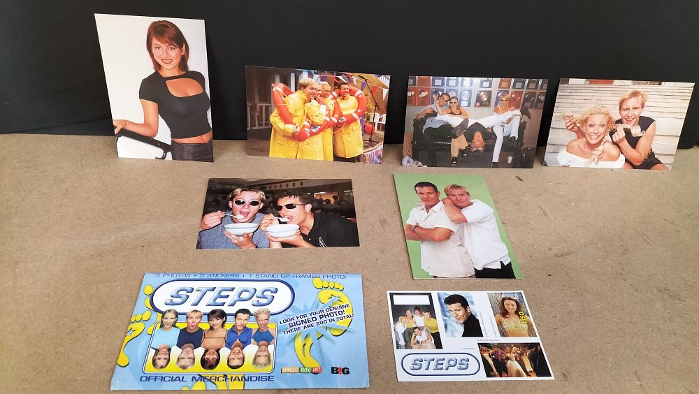 Lot 311: A Collection of 1999 Steps Official Merchandise Magic Box Int. Ephemera