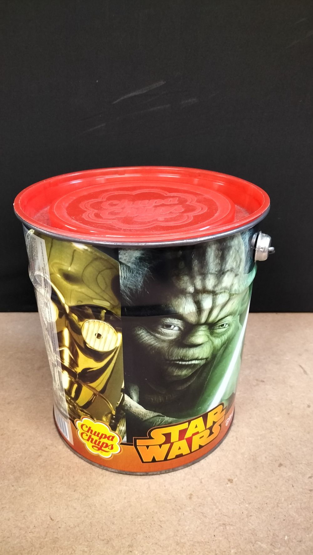 Lot 325: A Chupa Chups Star Wars Printed Metal Confectionery Tin