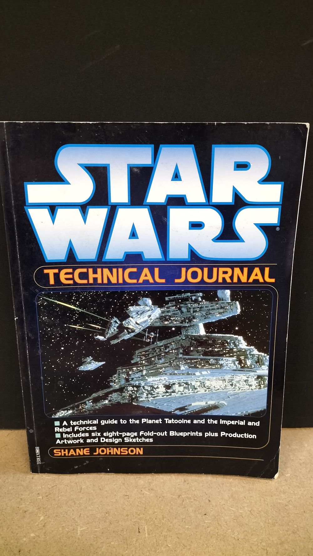 Lot 359: Star Wars Technical Journal Shane Johnson Softcover Book