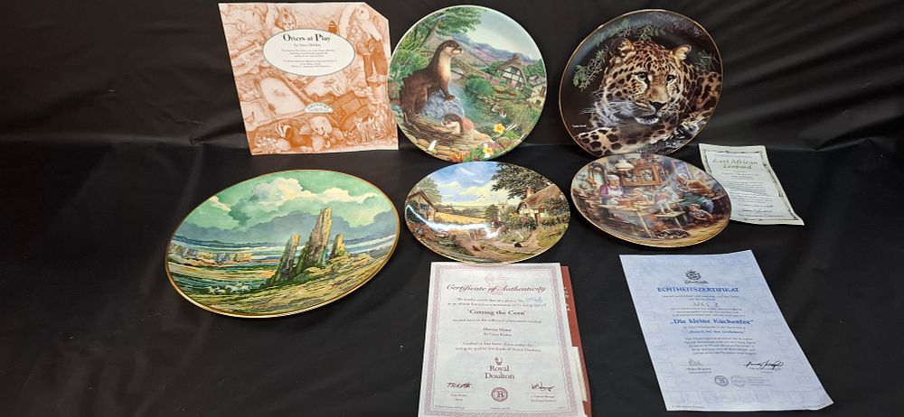 Lot 151: A Collection of 5 Limited Edition Ceramic Plates Including Royal Doulton and Weimar Porzellan