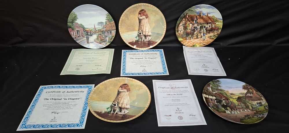 Lot 153: A Collection of 5 Royal Doulton Fine Bone China Collector Plates