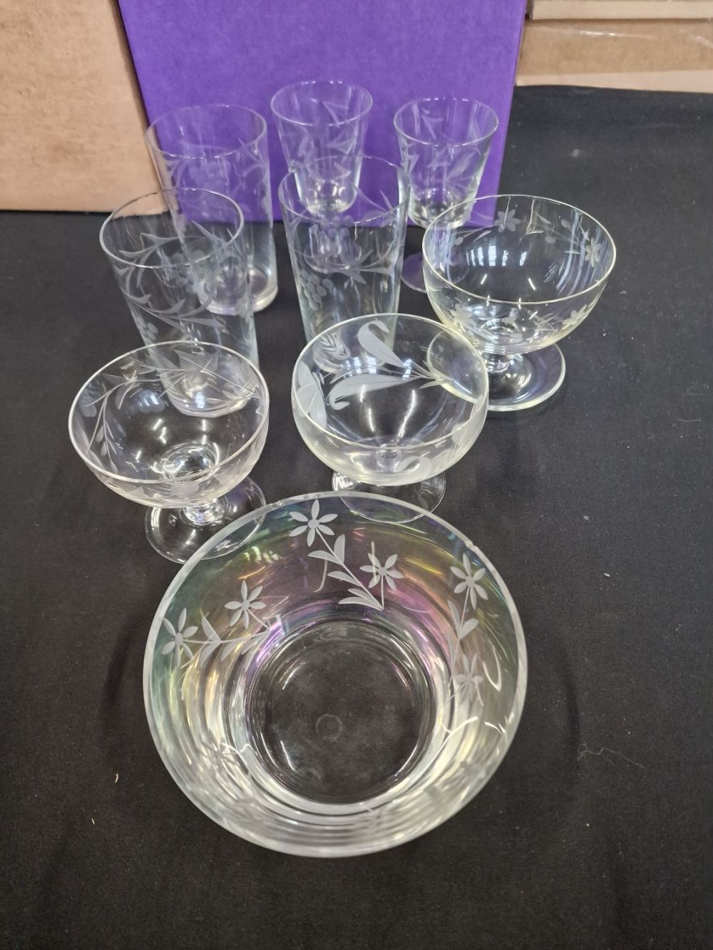Lot 174: A collection of vintage fine cut glass lemonade...
