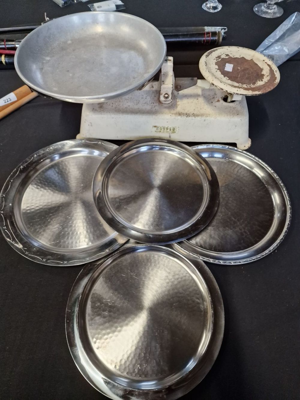 Lot 226: Harper vintage scales and four stainless serving servers
