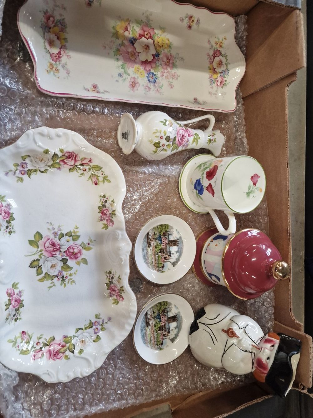 Lot 246: A collection of Staffordshire, Royal Stafford, carltonware Lustre...