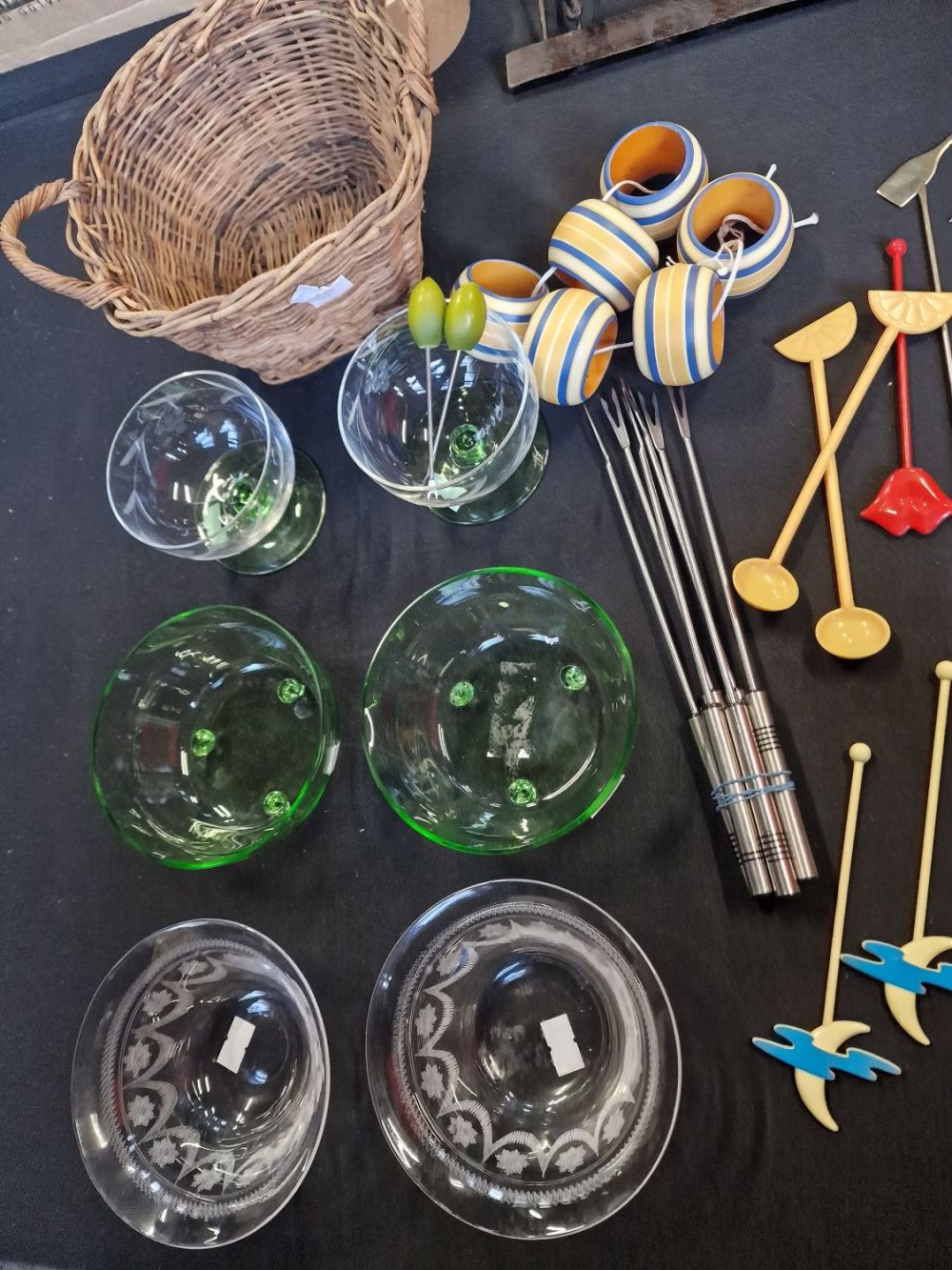 Lot 259: A bundle of vintage cocktail glasses and utensils