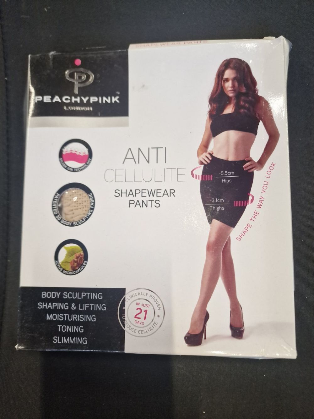 Lot 275: Approximately 74 anti cellulite shareware pants by Peachypink...