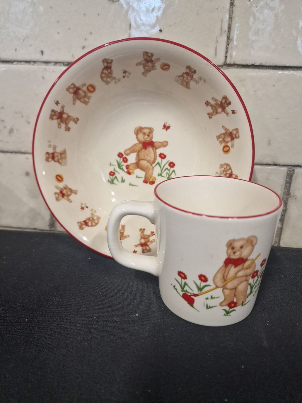 Lot 283: Masons "Teddy Bears" children's cup and bowl