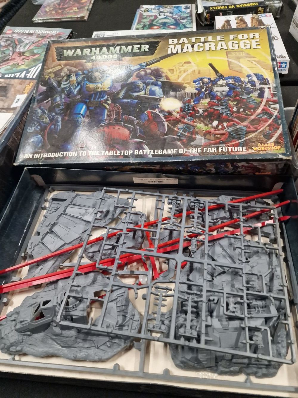 Lot 389: Warhammer 40,000 Battle for Macragge for table top...