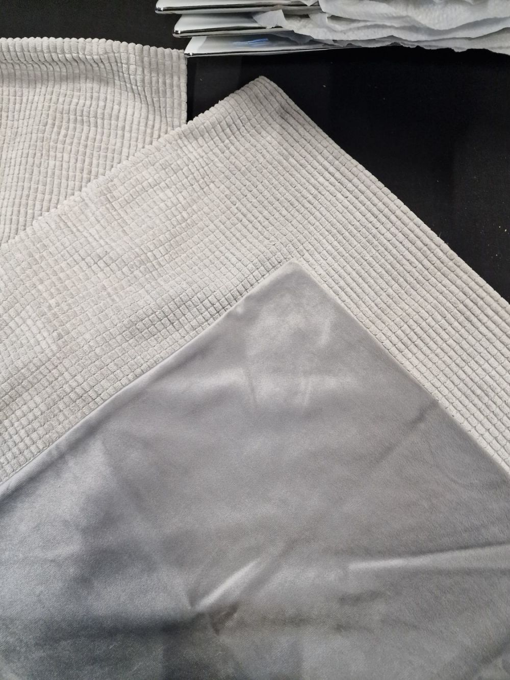 Lot 185: Four 44x44cm Square corduroy cushion covers and 19...