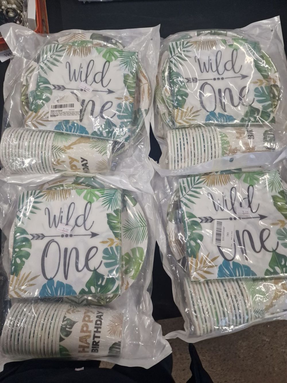Lot 193: Four brand new packs of 64 piece Jungle...