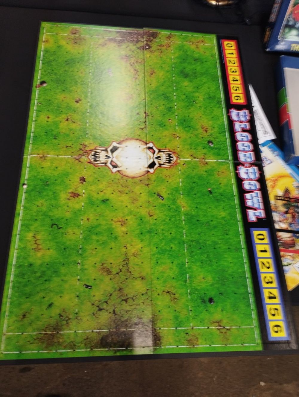 Lot 213: Vintage Games Workshop Blood Bowl by Citadel Miniatures...