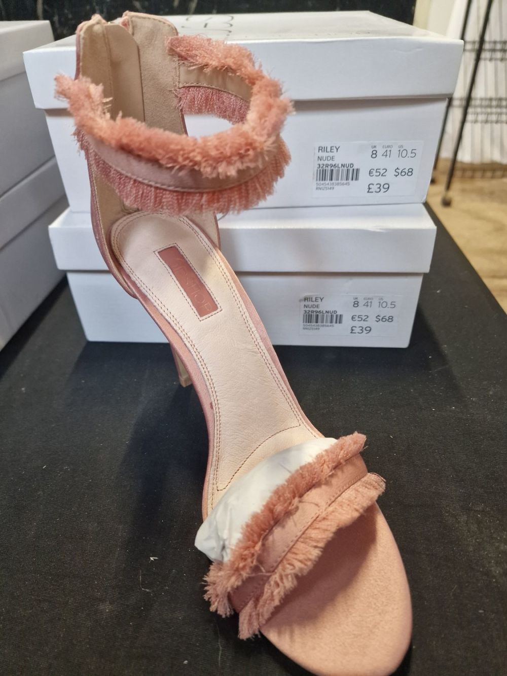 Lot 307: Two pairs of ladies size 8 "Riley" topshop...