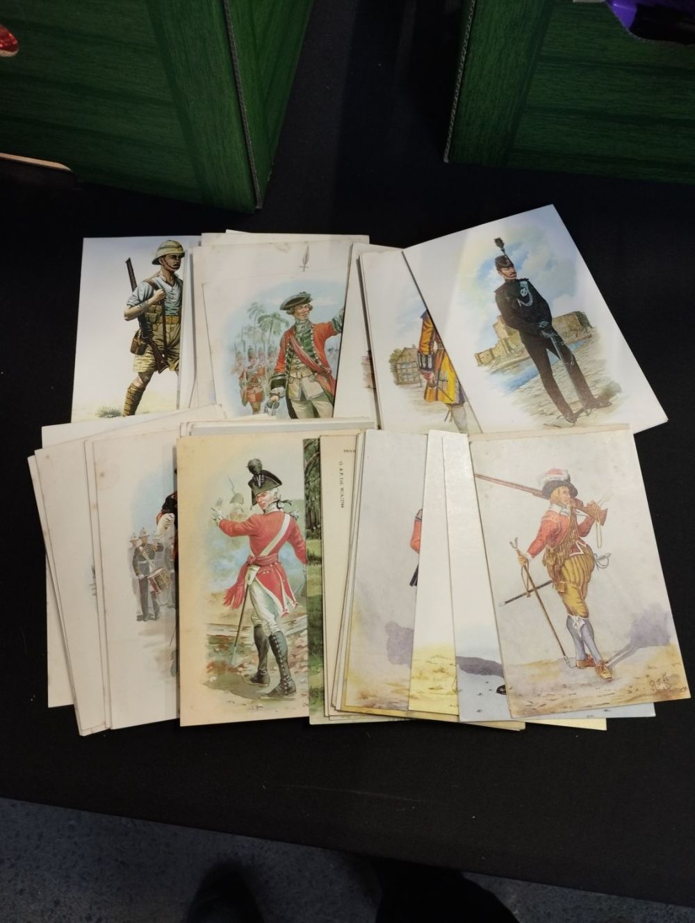 Lot 336: Selection of Vintage Collectable Postcards Depicting Soldiers