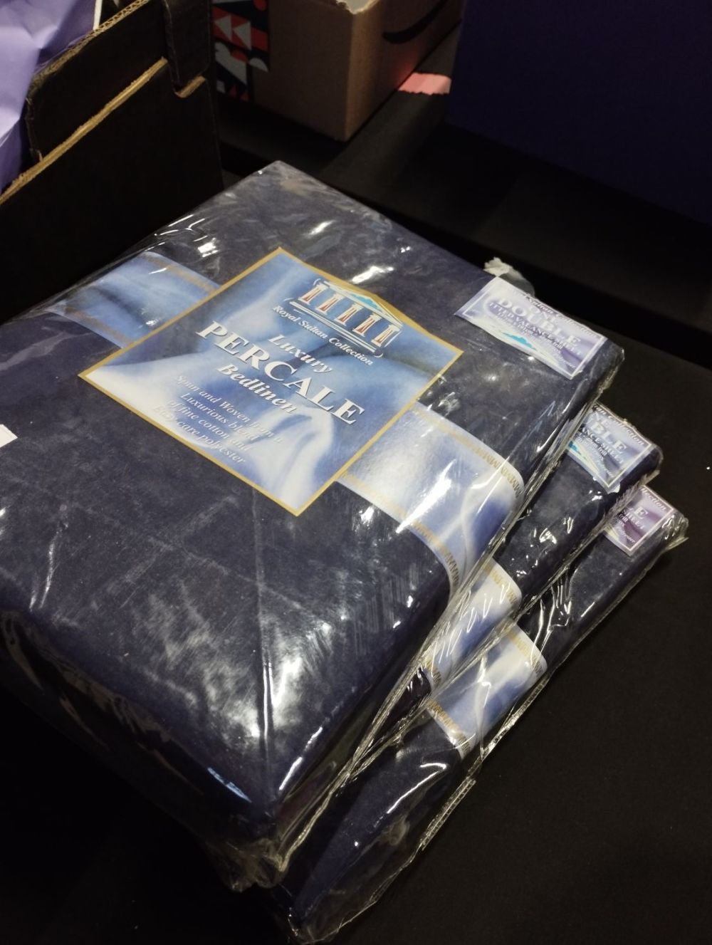 Lot 348: Three Brand New Luxury Percale Double Fitted Sheets...
