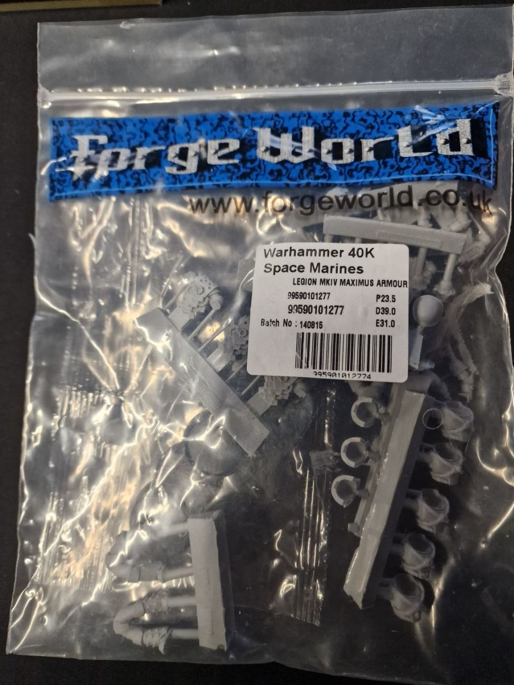 Lot 384: Forge world warhammmer 40k space marines Legion MKIVmaximus...