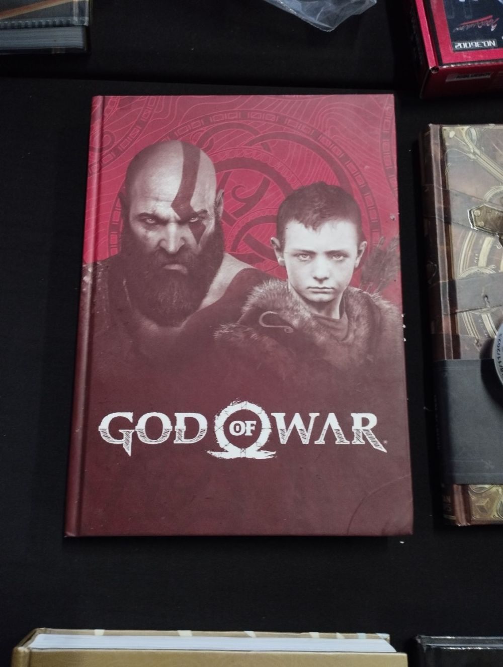 Lot 400: God Of War Collectors Edition Strategy Guide Book...