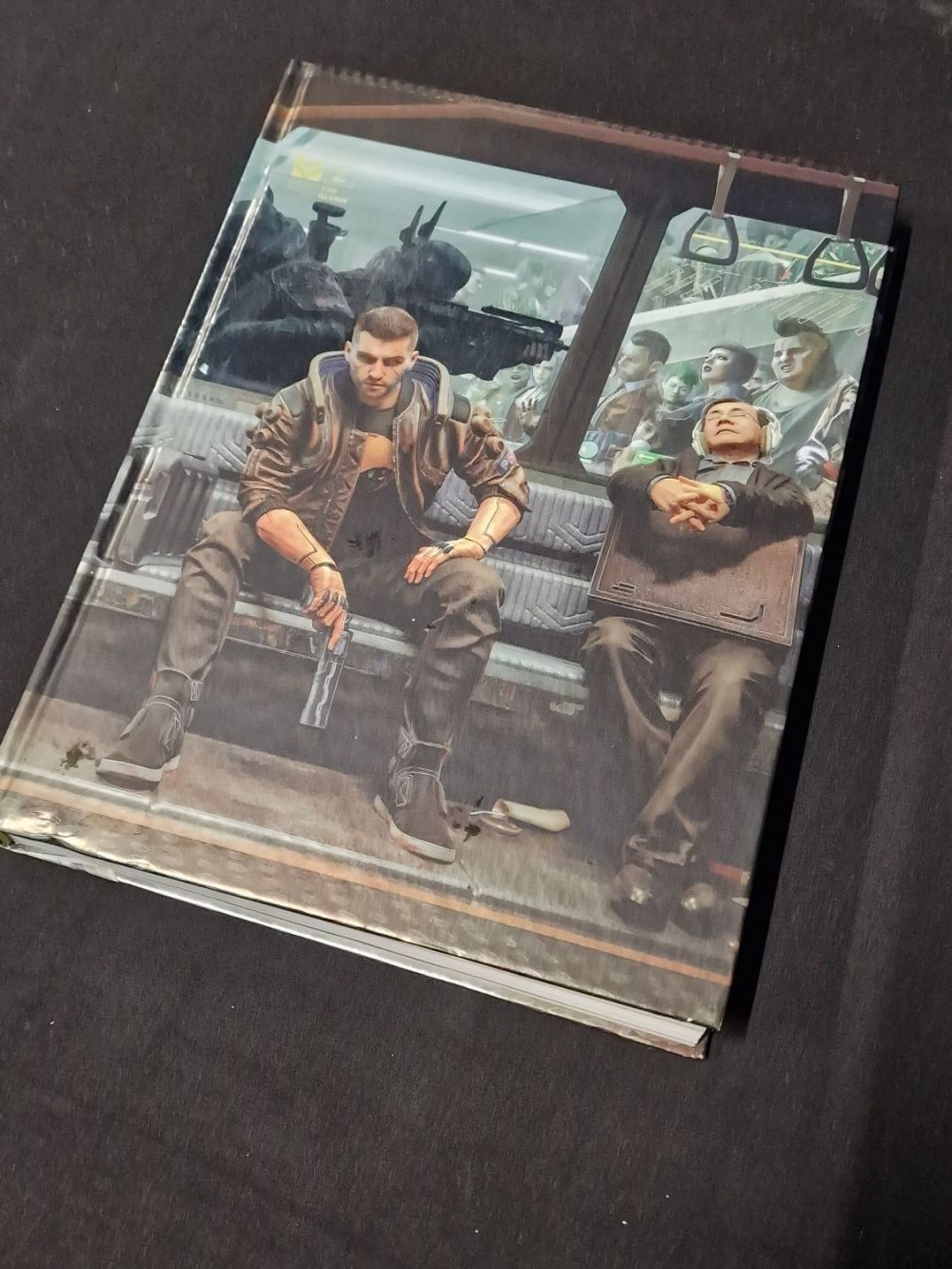 Lot 402: CbyerPunk 2077 hard back strategy guide