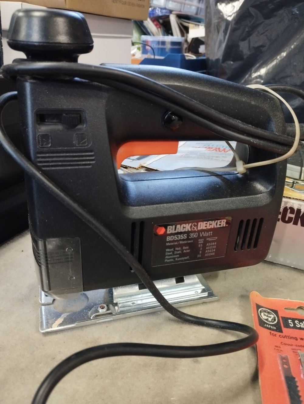 Lot 242: Vintage Black and Decker BD535S 350w Electric Scrolling...