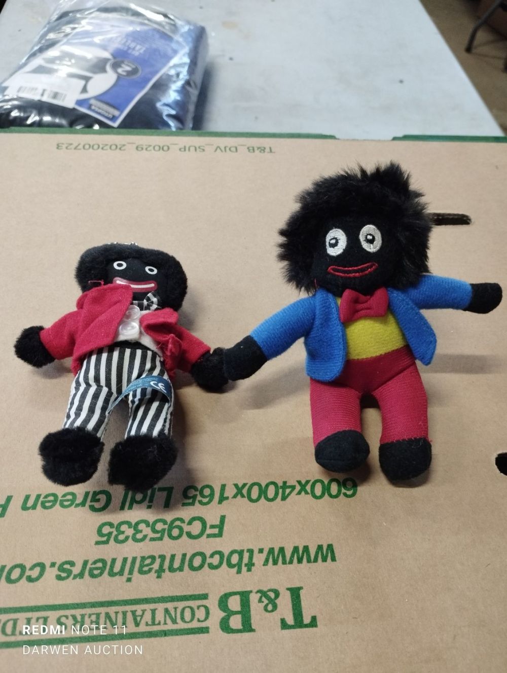 Lot 363: Pair of Vintage Collectable Golly Dolls. Approx. 13cm