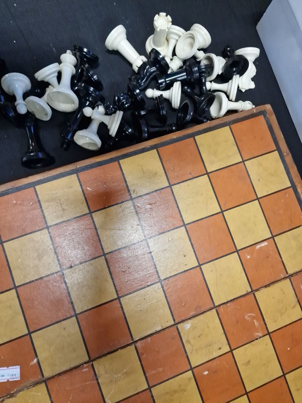 Lot 412: Vintage chess and back gammon board and pieces