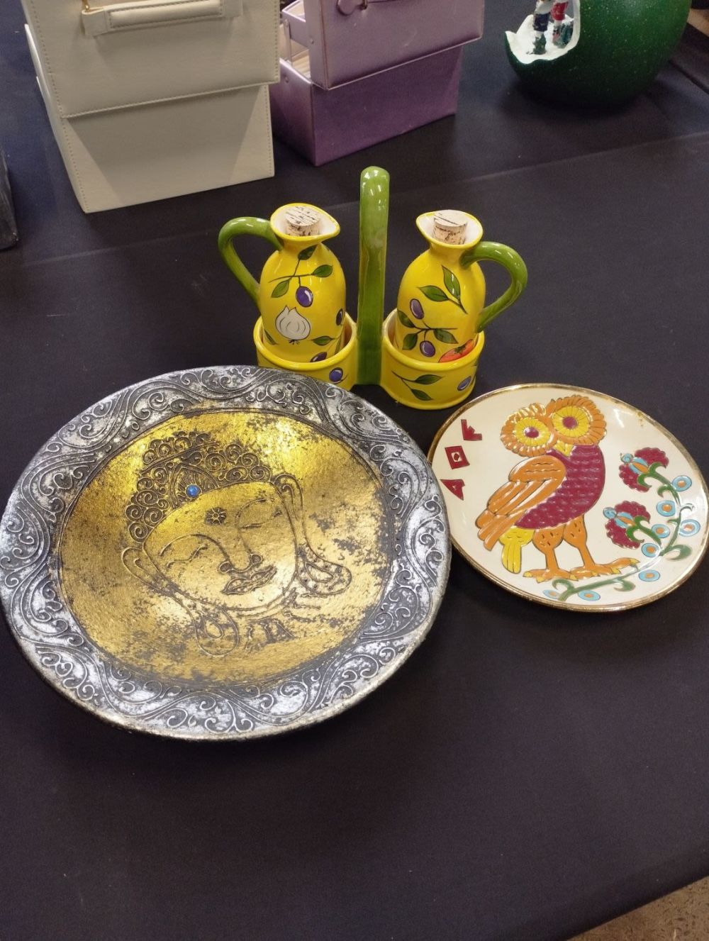 Lot 217: Vintage Ceramic Items inc Collectable Plates and a...