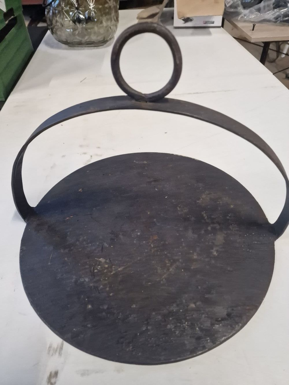 Lot 264: Antique Romany Iron Skillet Cast Iron Griddle Gypsy...