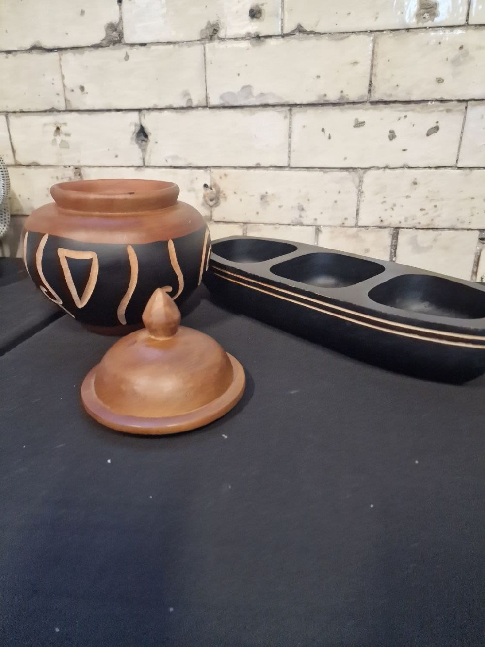 Lot 319: Emeril (memeber of the Wedgewood family) triple wooden...