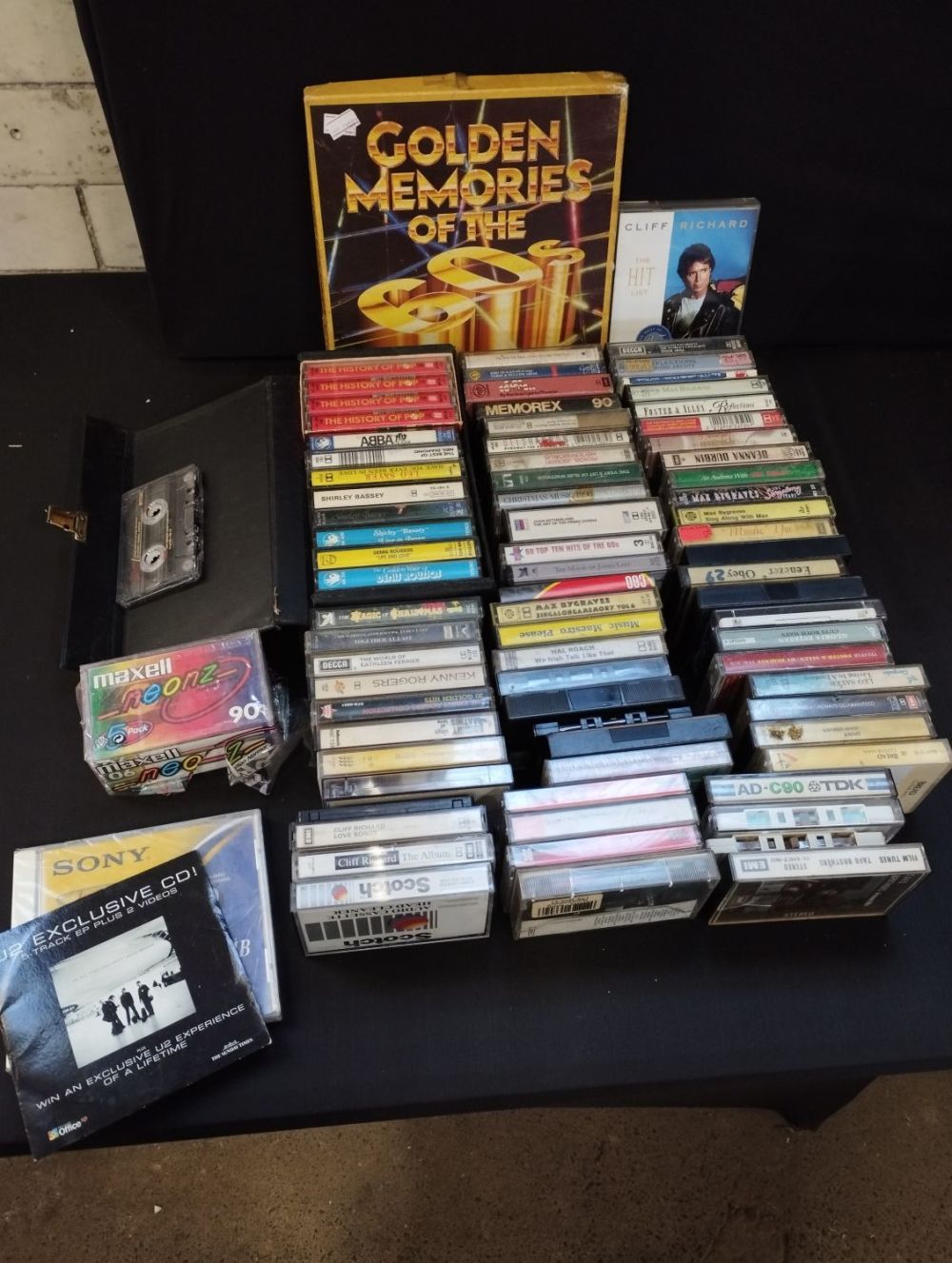 Lot 25: Selection of Vintage Collectable Cassette Tapes. Inc Cliff...