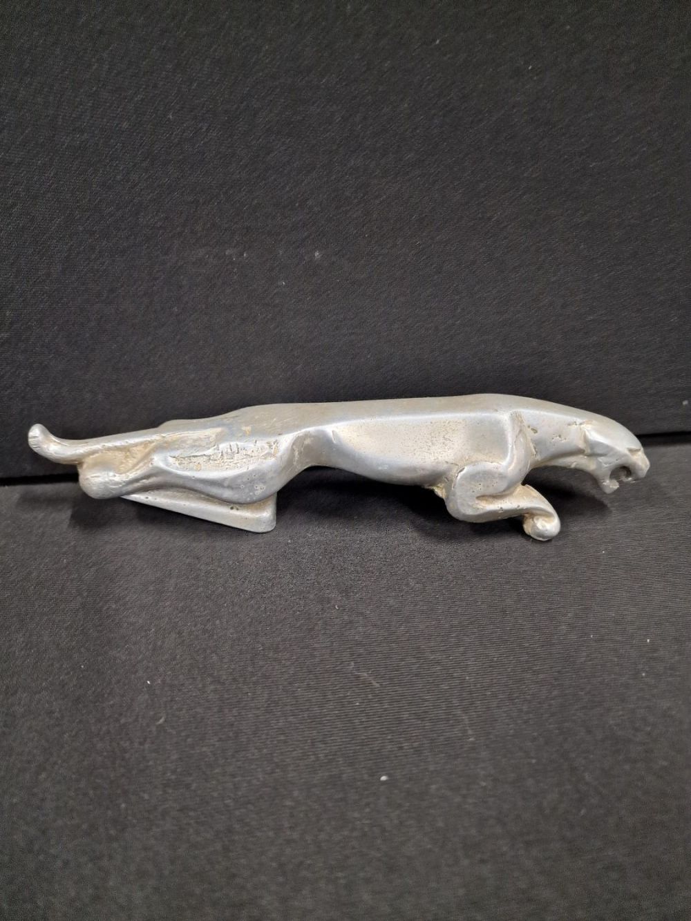 Lot 86: c1950 Jaguar Emblem