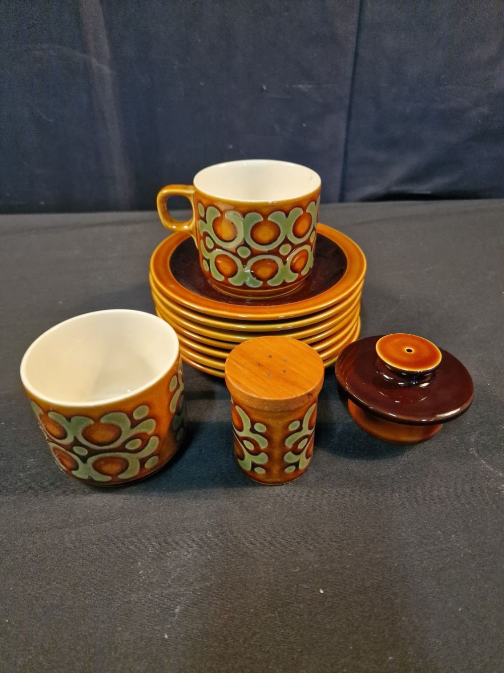 Lot 121: A collection of Hornsea 1970s Bronte pattern. Sugar...