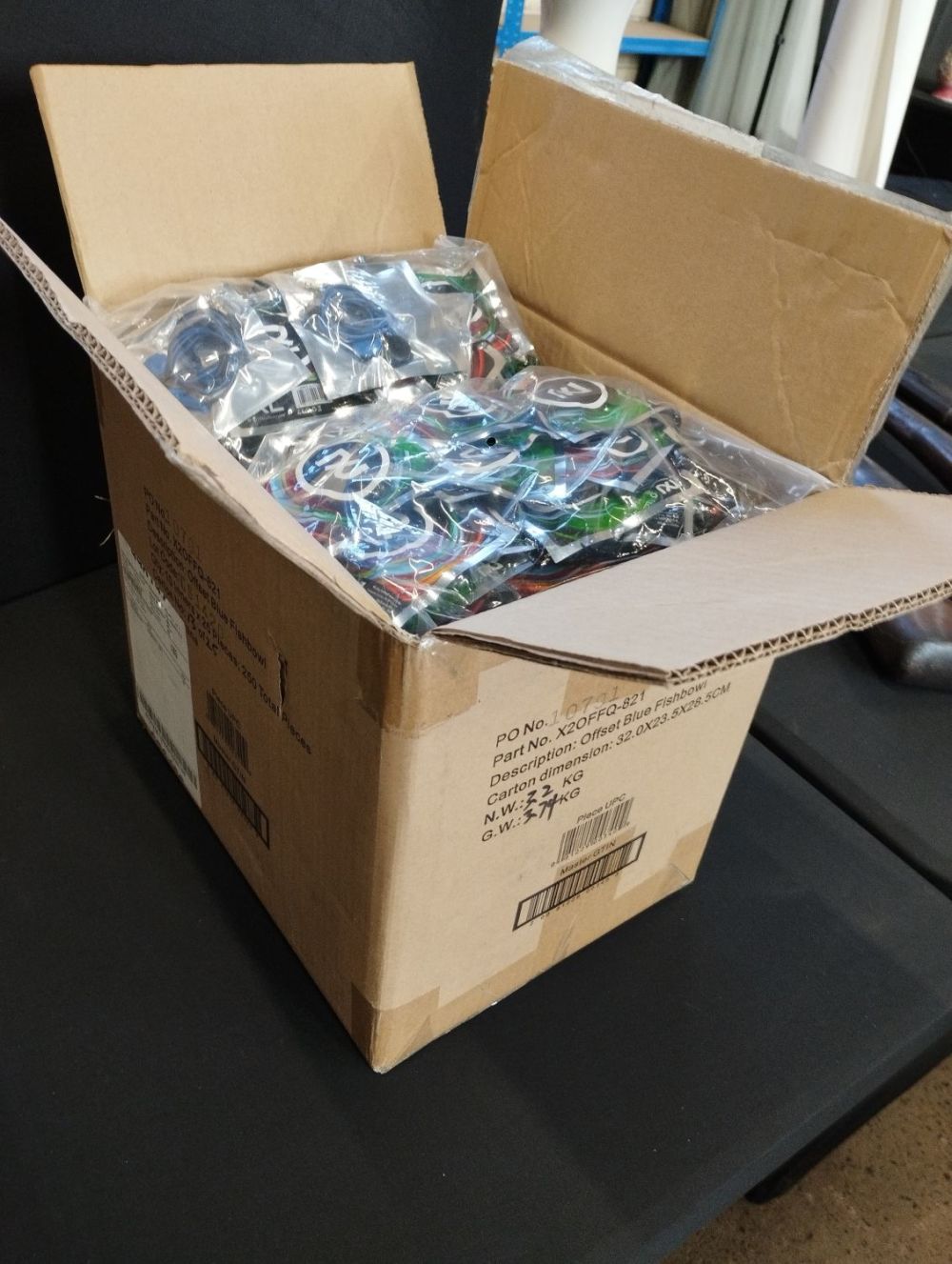 Lot 271: 250 Pairs of Brand New Skull Candy Offset...