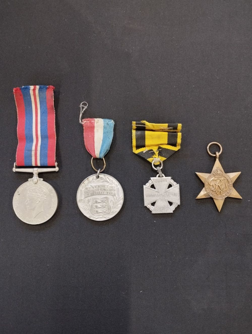 Lot 277: Vintage Service Medals