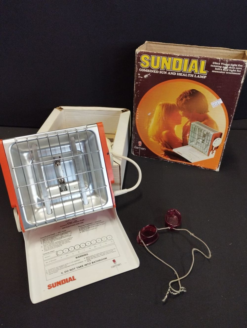 Lot 285: Vintage Sundial Combined Sun and Health Lamp. Working