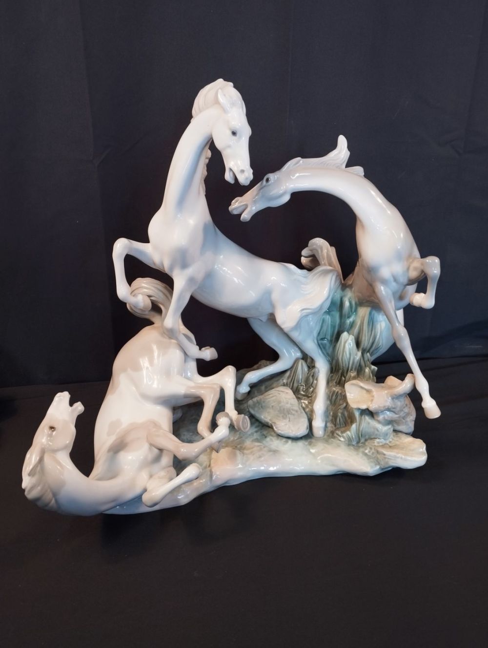Lot 157: Rare Vintage Lladro Horse's Group #1021 Equestrian Figurine...