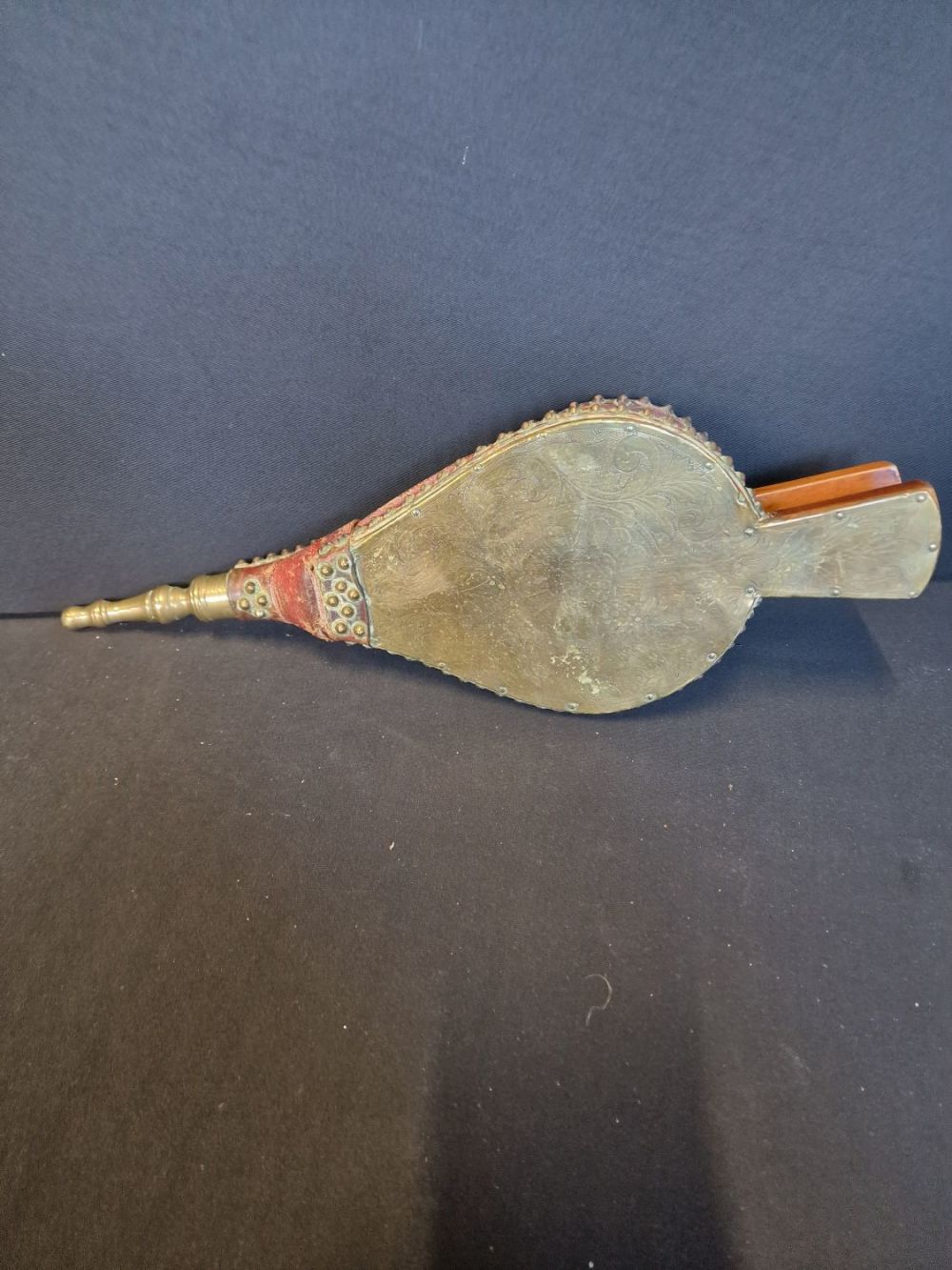 Lot 205: Brass and leather fireplace Bellow
