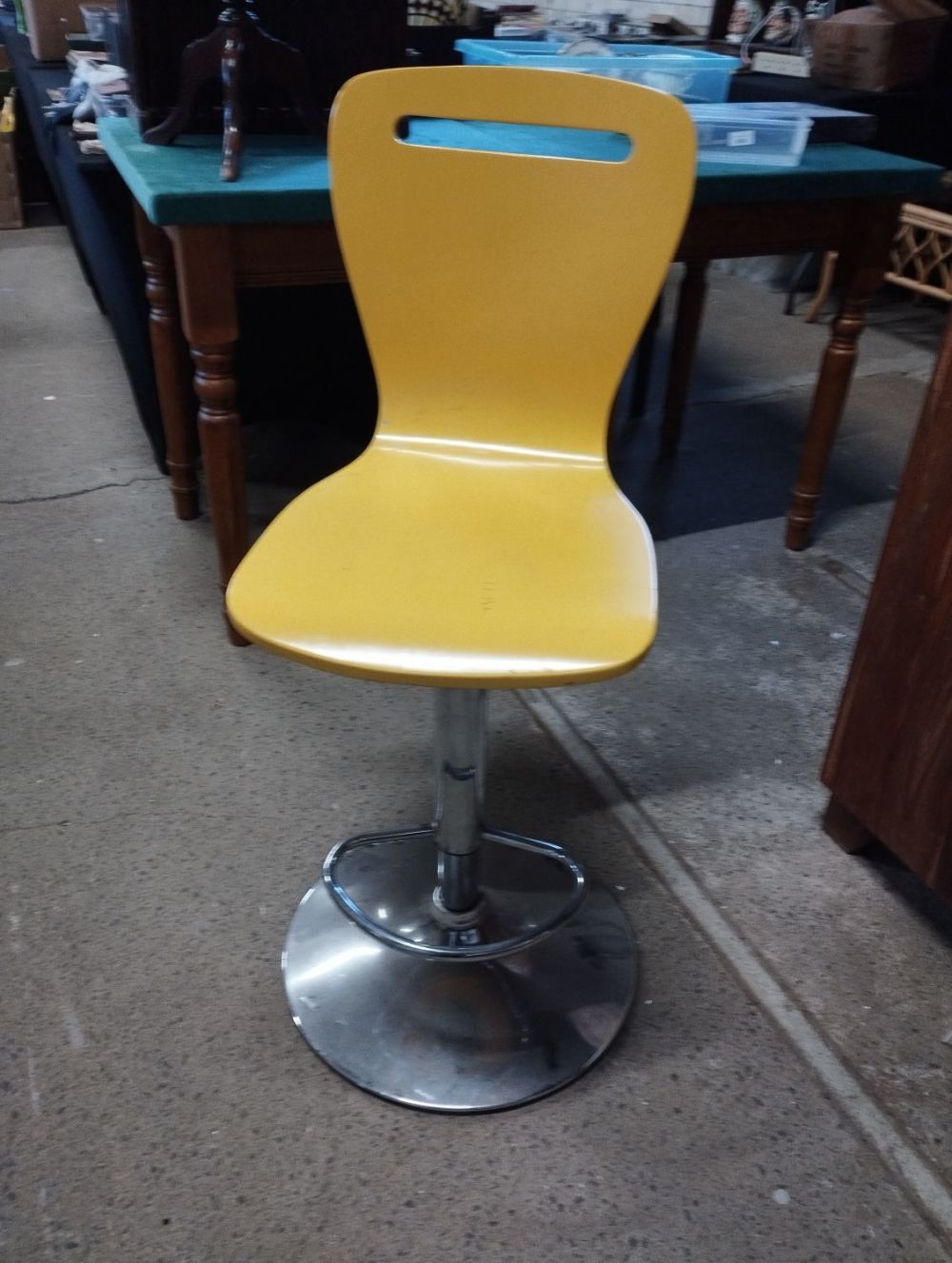 Lot 243: Tall Yellow Bar Stool. Approx. 78cm Maximum Seat...