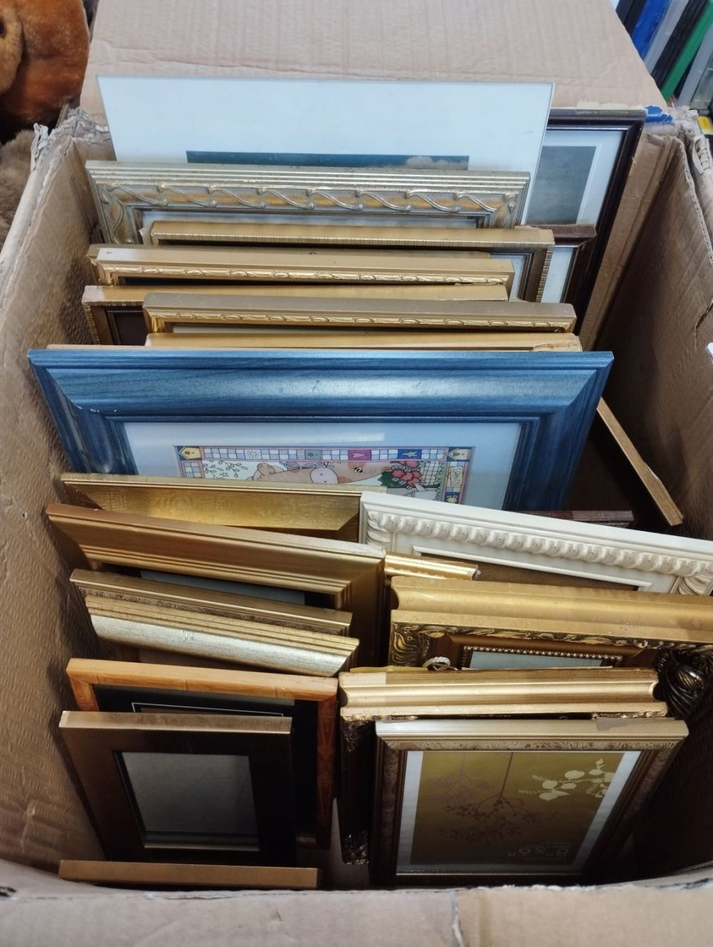 Lot 264: Selection of Approx 19 Picture Frames, Some With...