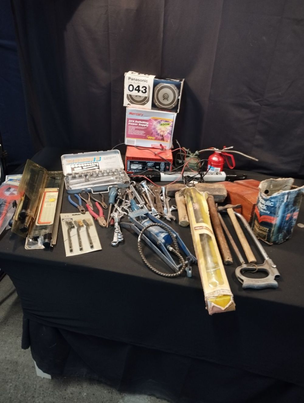 Lot 312: Selection of Automobile and Garage Tools inc Inspection...